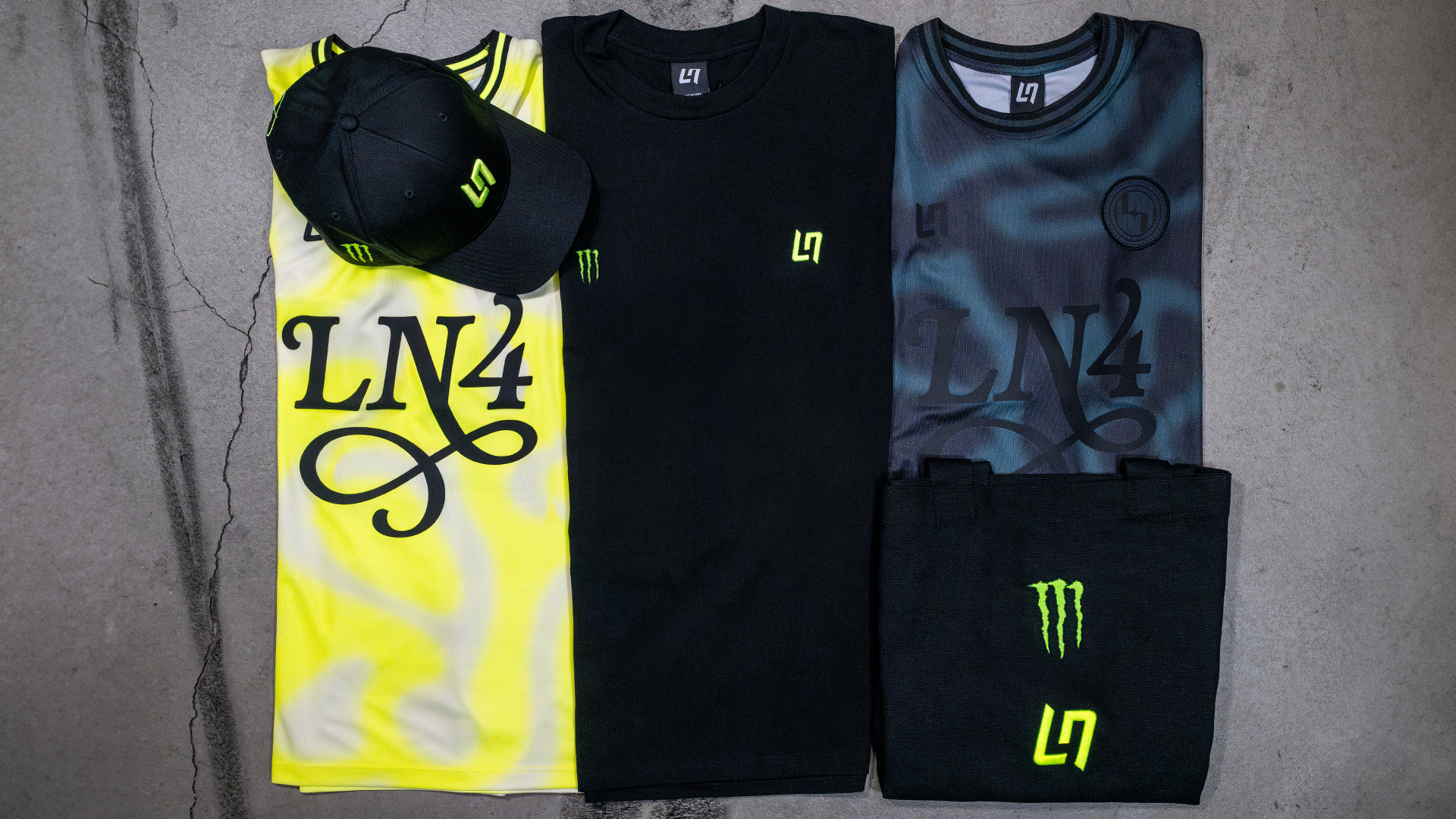 83983_monster_x_f1_and_ln4_complex_sweeps_prize_photos_1920x1080_st_final  (1).jpg